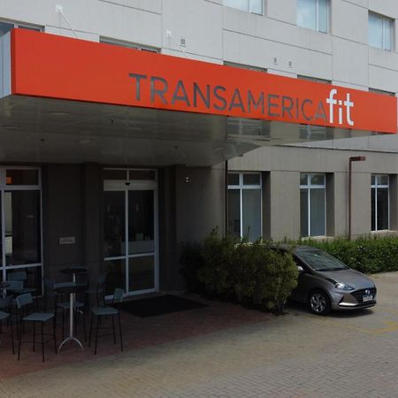 Transamerica Fit Jacarei Luaran gambar