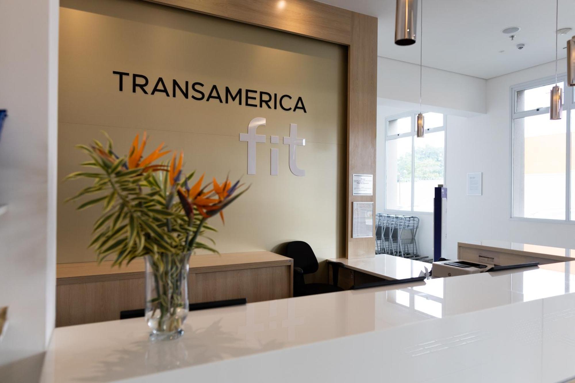 Transamerica Fit Jacarei Luaran gambar