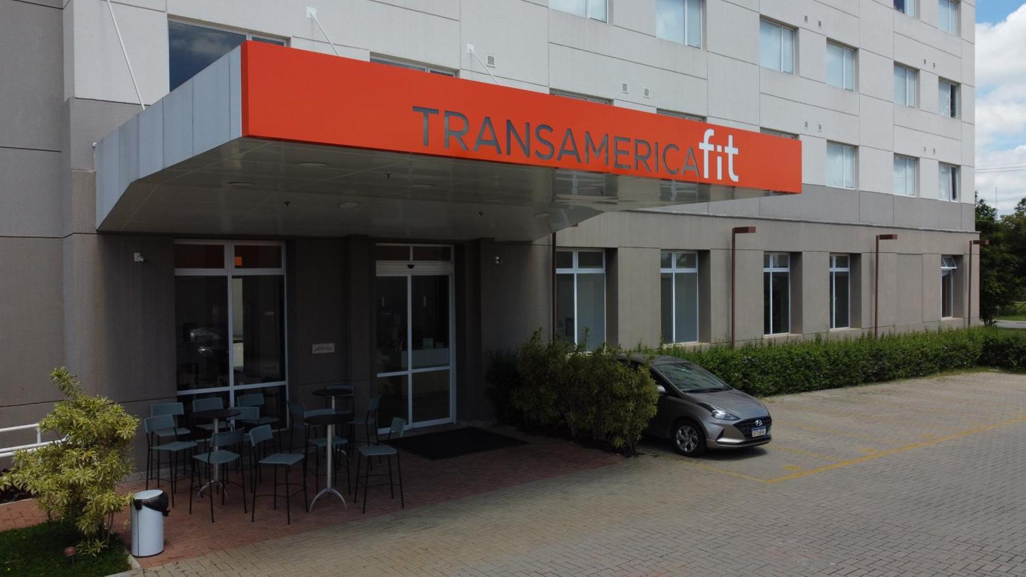 Transamerica Fit Jacarei Luaran gambar